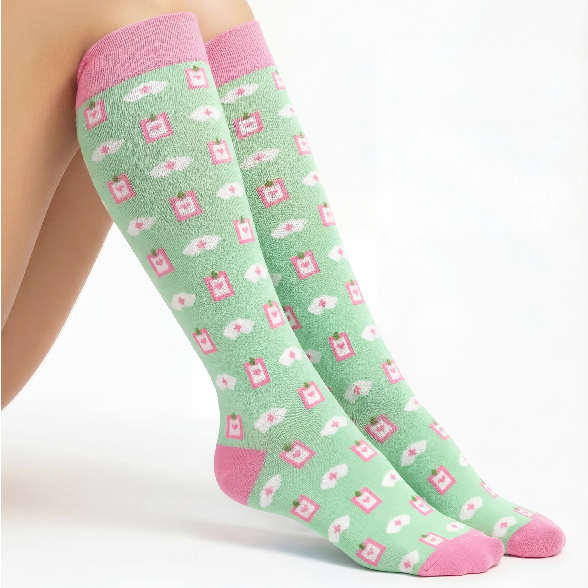 Medias de Compresion Verde de Nurse is Love para enfermería y sanidad