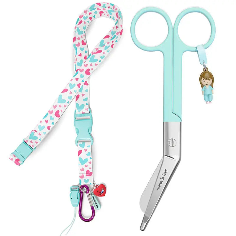 Set para Enfermera Lanyard - Tijeras Enfermeria Pico de Pato - Corazones de Nurse is Love para enfermería y sanidad