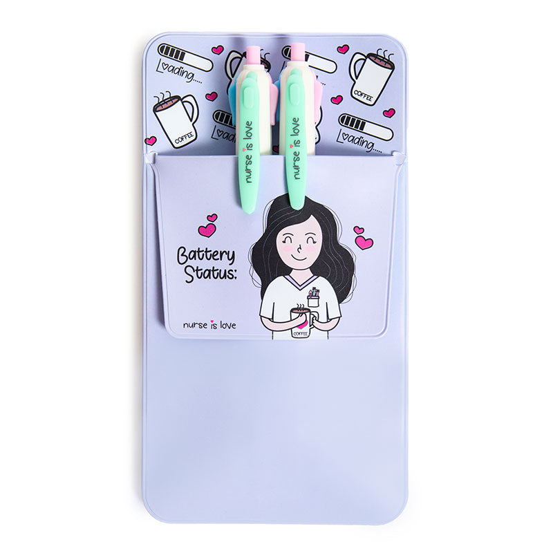 Set 2 Bolígrafos Multicolor + Salvabolsillos Morado de Nurse is Love para enfermería y sanidad