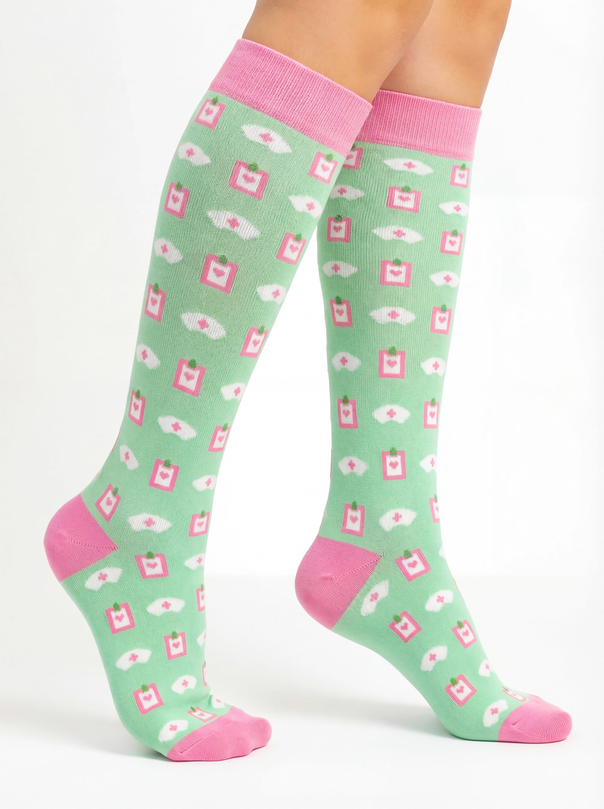 Medias de Compresion Verde de Nurse is Love para enfermería y sanidad