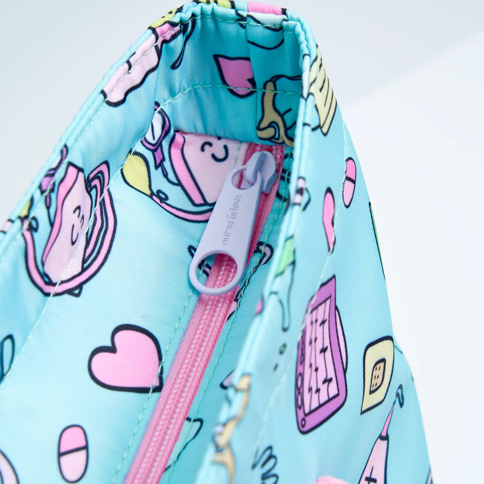Bolso Aqua Instrumentos de Nurse is Love para enfermería y sanidad