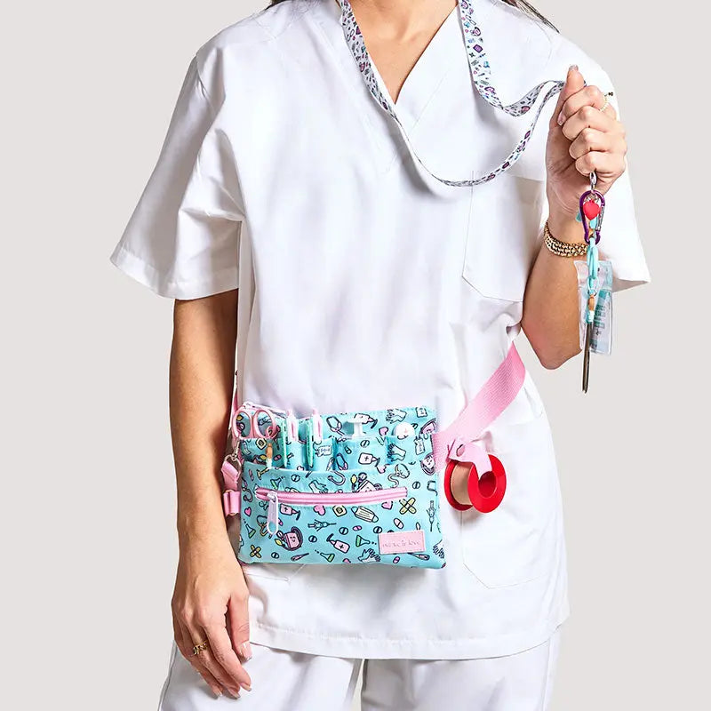 Set para Enfermera Organizador Riñonera - Tijeras Enfermeria Pico de Pato - Aqua de Nurse is Love para enfermería y sanidad