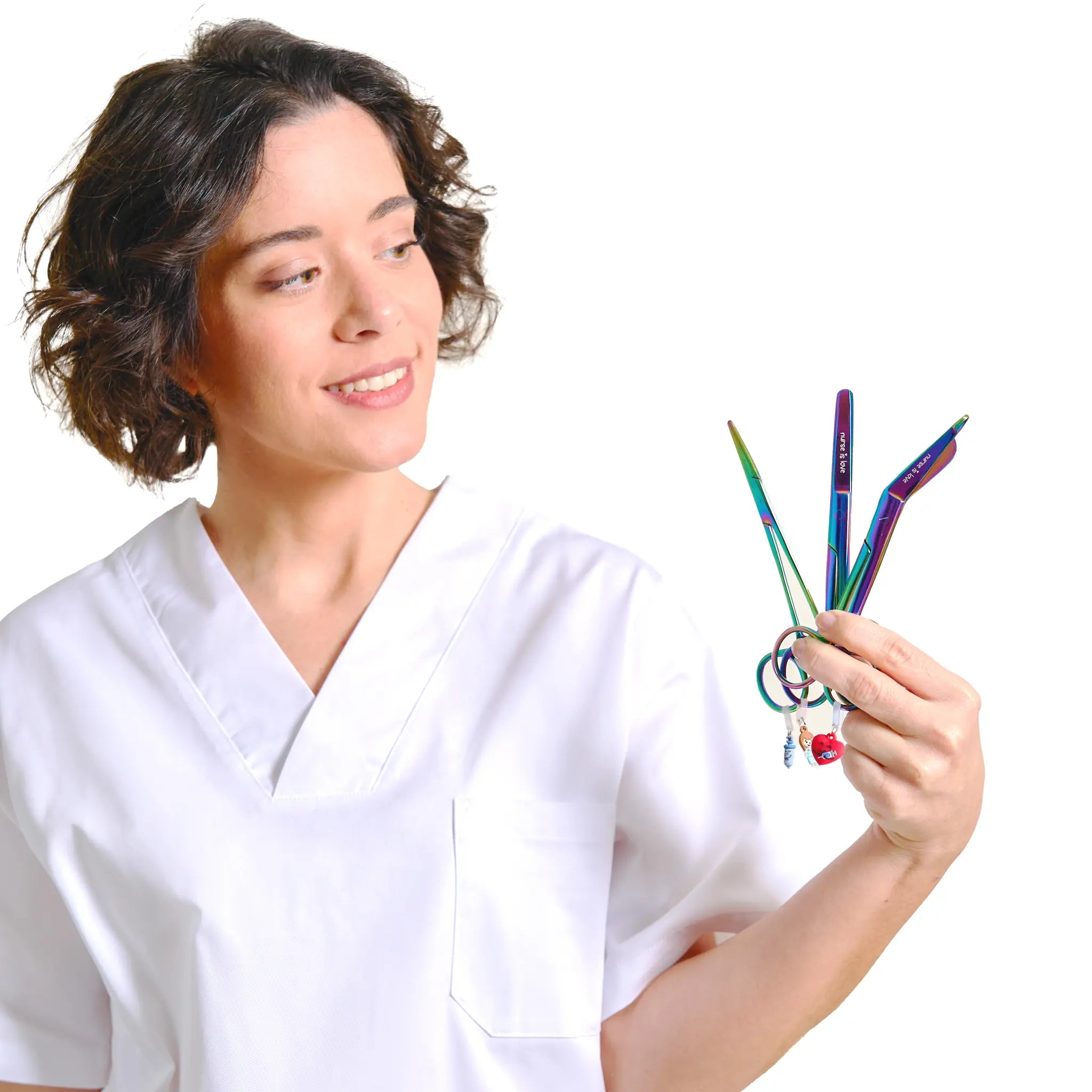 Set de Tijeras de Enfermería y Pinzas Kocher Cromium de Nurse is Love para enfermería y sanidad