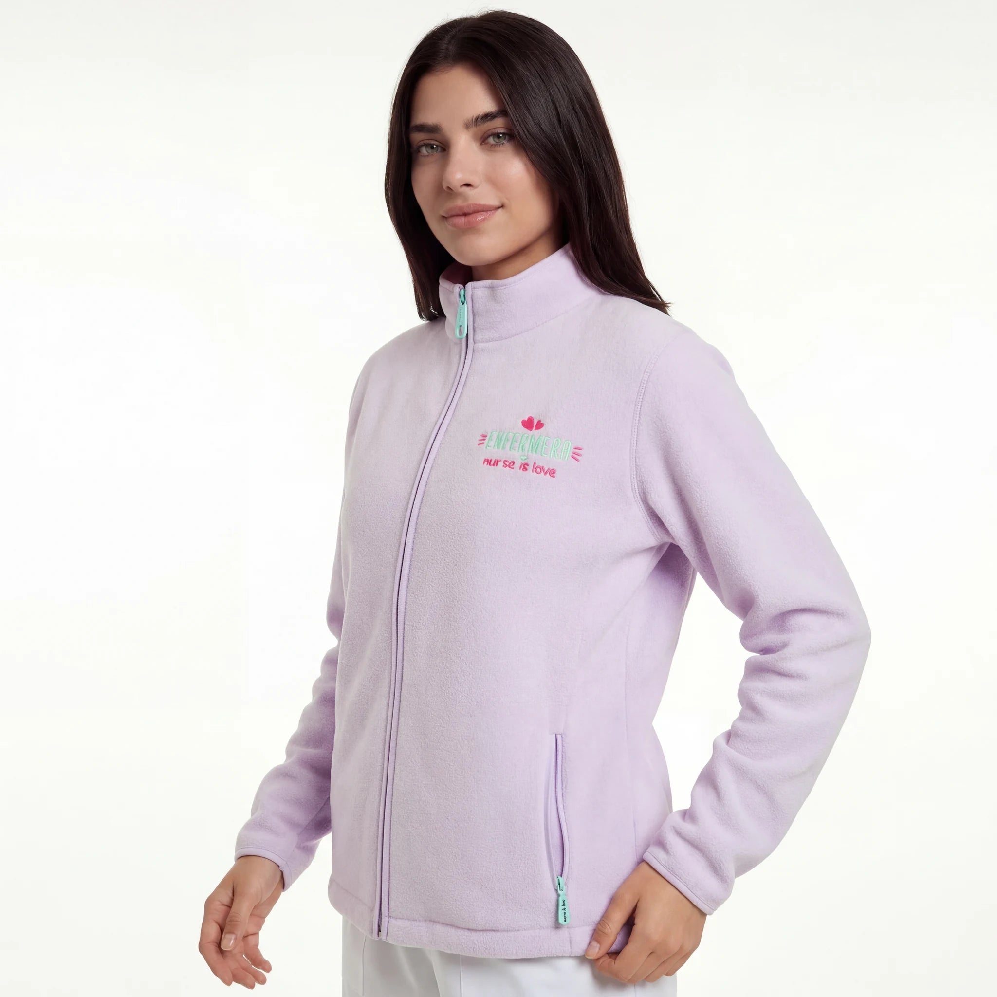 Chaqueta Polar Morada para Enfermeras de Nurse is Love para enfermería y sanidad