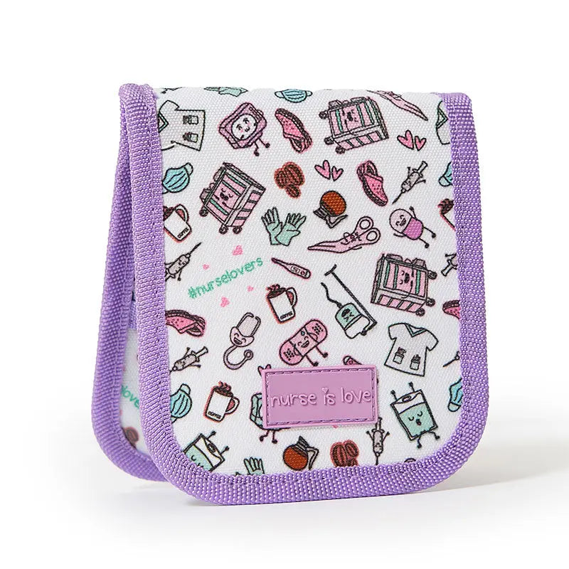 Set para Enfermera Organizador de Bolsillo - Tijeras Enfermeria Pico de Pato - Café de Nurse is Love para enfermería y sanidad