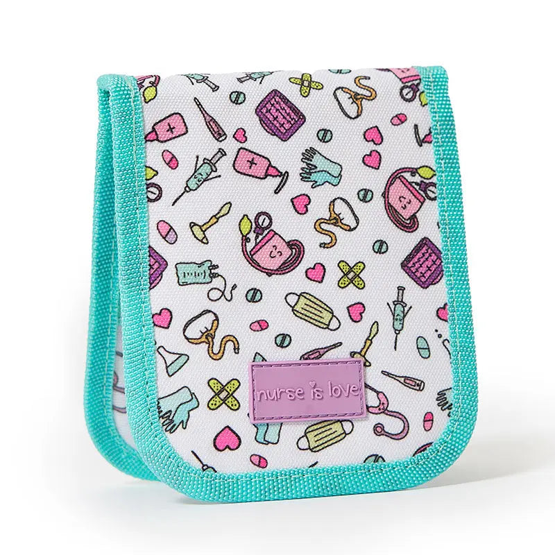 Set para Enfermera Organizador de Bolsillo - Tijeras Enfermeria Pico de Pato - Aqua de Nurse is Love para enfermería y sanidad