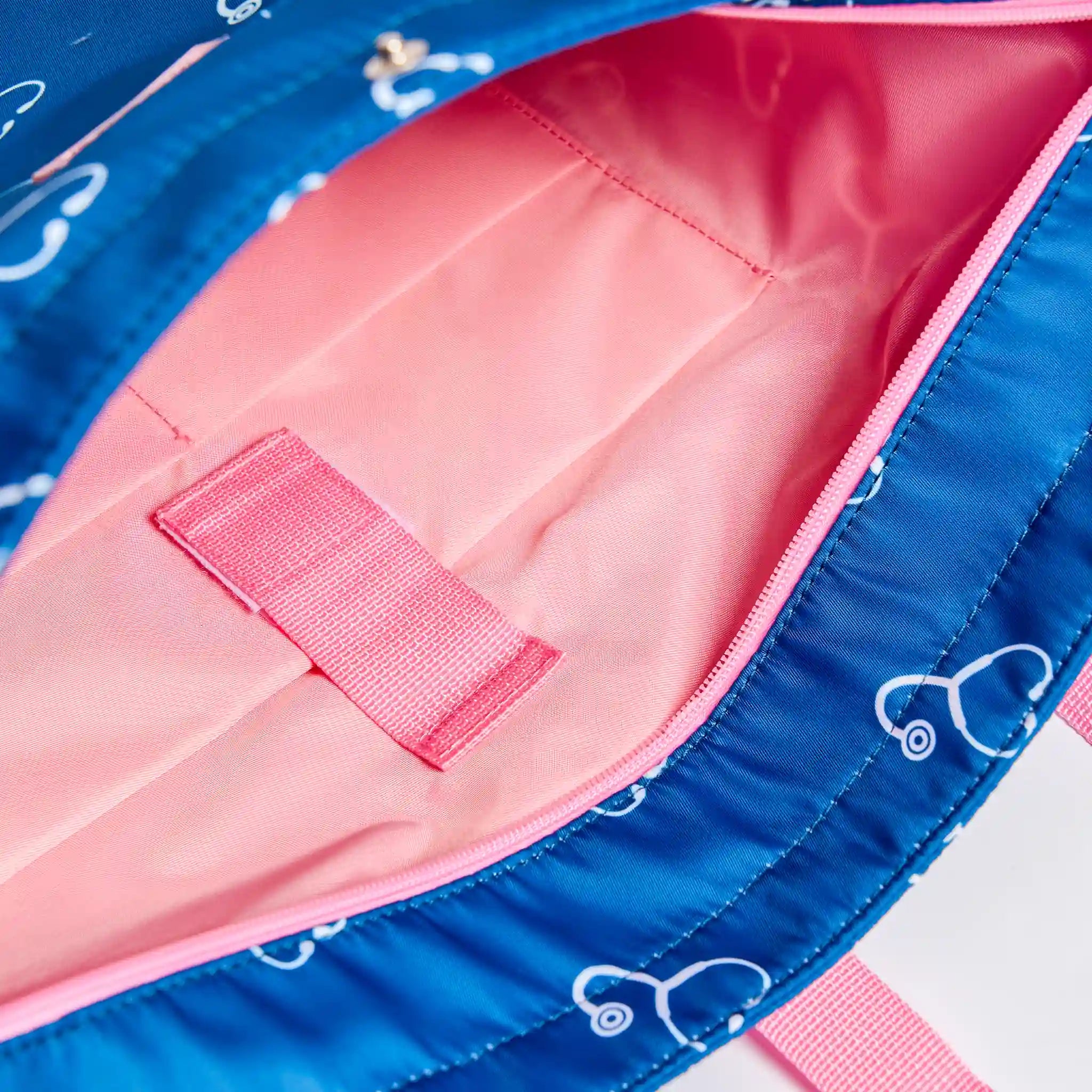 Bolso Azul de Nurse is Love para enfermería y sanidad