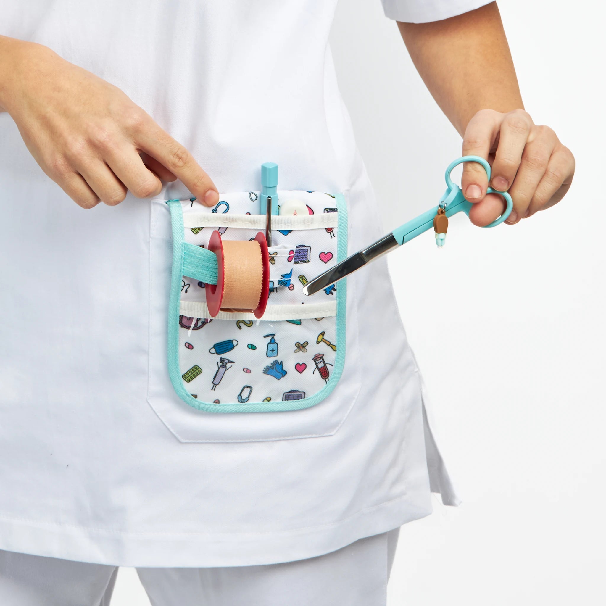 Tijeras Enfermería Mayo Aqua de Nurse is Love para enfermería y sanidad