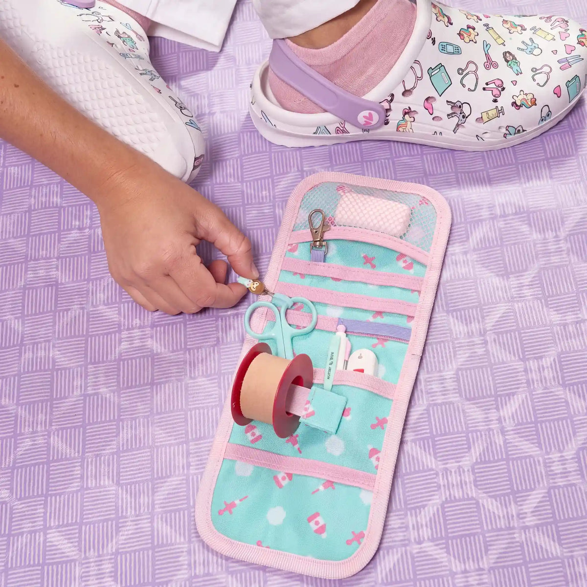 Organizador de Bolsillo Aqua Nubes de Nurse is Love para enfermería y sanidad