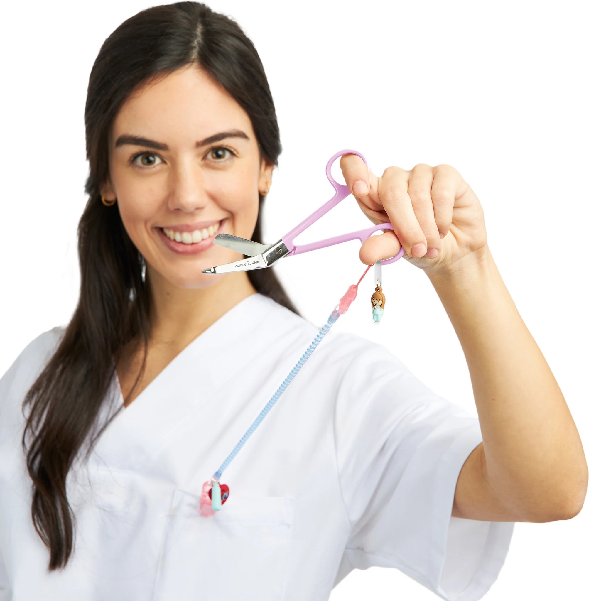 Tijeras Enfermería Pico de Pato Morada de Nurse is Love para enfermería y sanidad