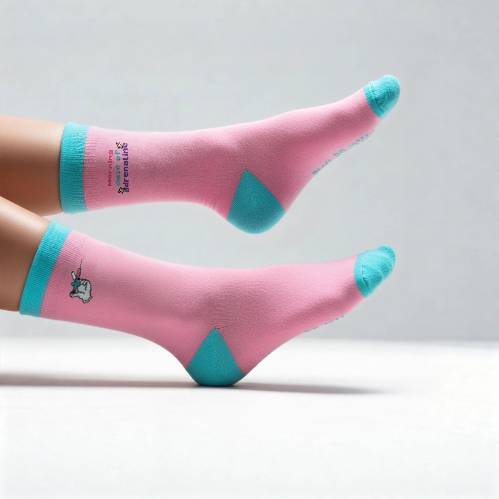 Calcetines Altos para Enfermeras con Dibujos (Set de 3) de Nurse is Love para enfermería y sanidad