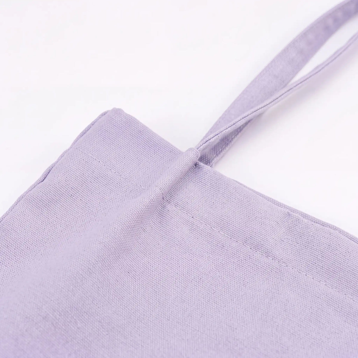 Tote Bag para Enfemeras Morada de Nurse is Love para enfermería y sanidad